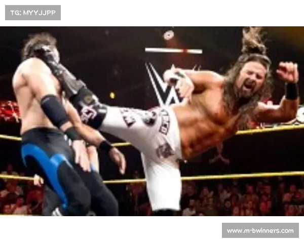 詹姆斯闯入WWE舞台与A史密斯对决上演精彩恶搞战斗剧场 詹姆斯闯入WWE舞台与A史密斯对决上演精彩恶搞战斗剧场