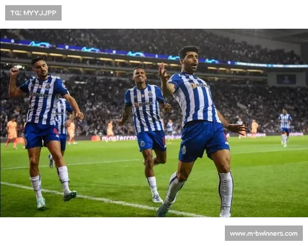 足球世俱杯历届冠军及举办地详细回顾 各冠军球队主教练全解析 足球世俱杯历届冠军及举办地详细回顾 各冠军球队主教练全解析